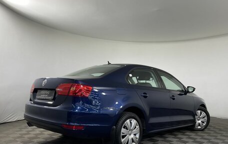 Volkswagen Jetta VI, 2011 год, 950 000 рублей, 6 фотография