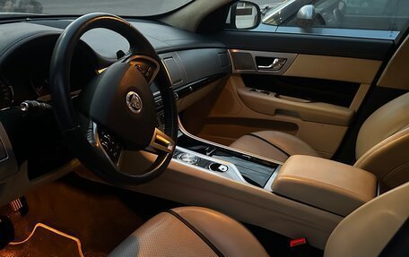 Jaguar XF I рестайлинг, 2013 год, 1 090 000 рублей, 18 фотография