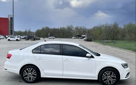 Volkswagen Jetta VI, 2015 год, 1 150 000 рублей, 4 фотография