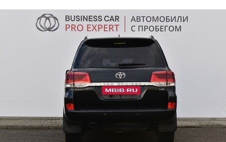 Toyota Land Cruiser 200, 2016 год, 5 950 000 рублей, 6 фотография