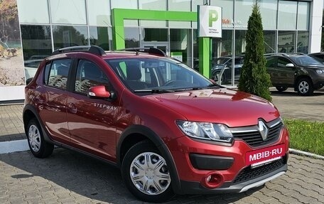 Renault Sandero II рестайлинг, 2017 год, 1 250 000 рублей, 3 фотография