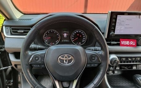 Toyota RAV4, 2019 год, 4 100 000 рублей, 20 фотография