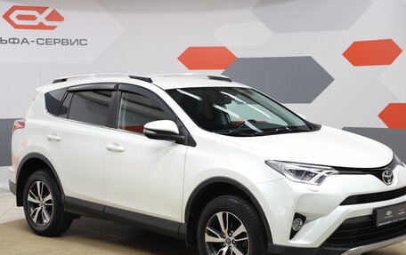 Toyota RAV4, 2018 год, 2 590 000 рублей, 3 фотография