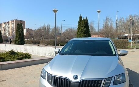 Skoda Octavia, 2017 год, 1 750 000 рублей, 3 фотография