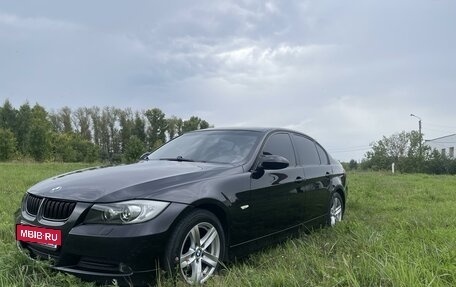 BMW 3 серия, 2008 год, 1 000 000 рублей, 1 фотография