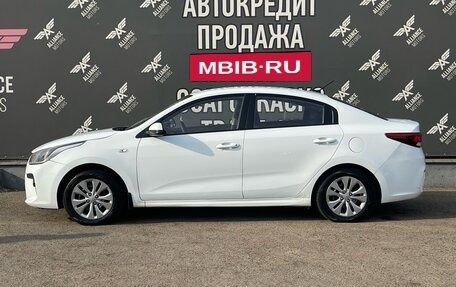 KIA Rio IV, 2018 год, 865 000 рублей, 4 фотография