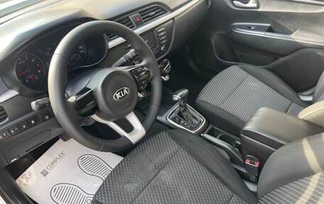 KIA Rio IV, 2018 год, 865 000 рублей, 11 фотография