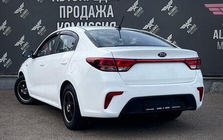 KIA Rio IV, 2018 год, 995 000 рублей, 5 фотография