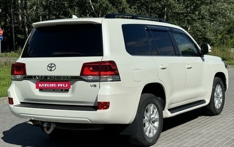 Toyota Land Cruiser 200, 2019 год, 8 250 000 рублей, 5 фотография