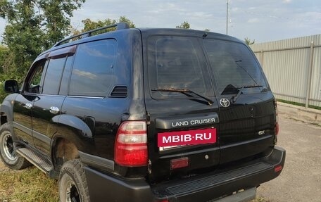 Toyota Land Cruiser 100 рестайлинг 2, 2003 год, 1 850 000 рублей, 6 фотография