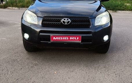 Toyota RAV4, 2008 год, 1 680 000 рублей, 2 фотография