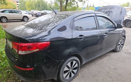 KIA Rio III рестайлинг, 2016 год, 985 000 рублей, 3 фотография