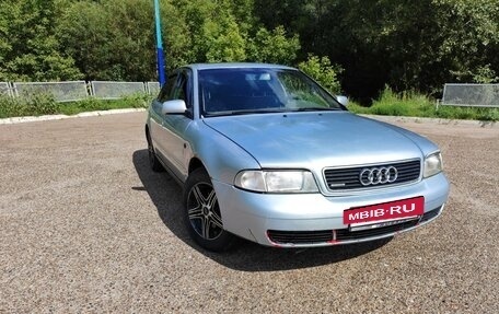 Audi A4, 1998 год, 380 000 рублей, 3 фотография