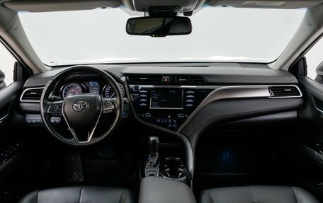 Toyota Camry, 2020 год, 3 445 000 рублей, 9 фотография