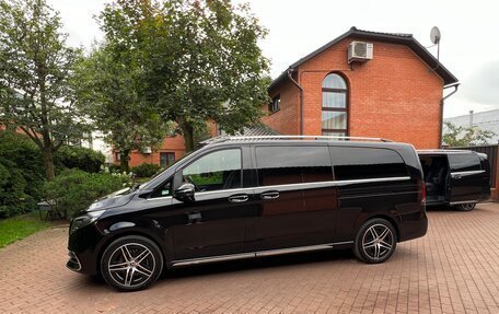 Mercedes-Benz V-Класс, 2024 год, 18 500 000 рублей, 3 фотография