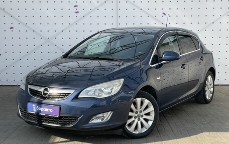 Opel Astra J, 2012 год, 920 000 рублей, 1 фотография