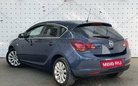 Opel Astra J, 2012 год, 920 000 рублей, 5 фотография