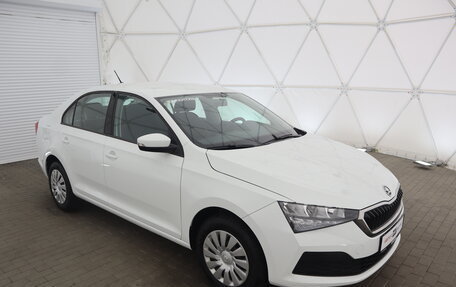 Skoda Rapid II, 2021 год, 1 770 000 рублей, 1 фотография