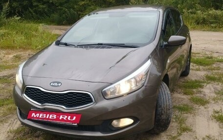 KIA cee'd III, 2015 год, 1 130 000 рублей, 2 фотография