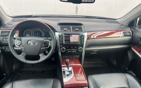 Toyota Camry, 2011 год, 1 560 000 рублей, 13 фотография