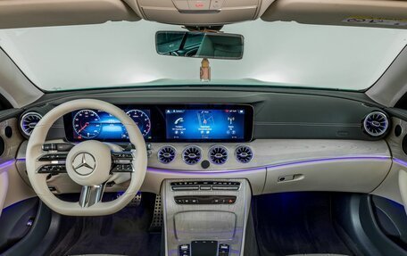 Mercedes-Benz E-Класс, 2021 год, 6 990 000 рублей, 12 фотография