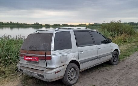 Mitsubishi Space Wagon III, 1992 год, 105 000 рублей, 2 фотография