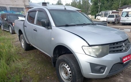 Mitsubishi L200 IV рестайлинг, 2014 год, 850 000 рублей, 1 фотография