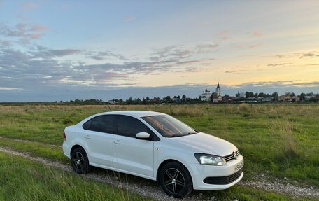 Volkswagen Polo VI (EU Market), 2013 год, 780 000 рублей, 3 фотография