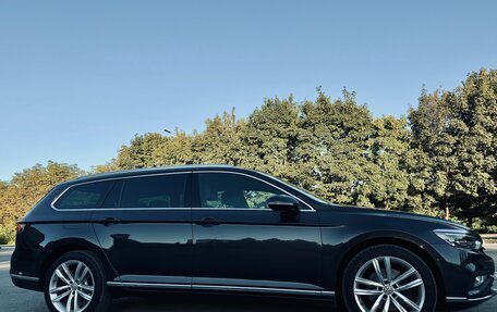 Volkswagen Passat B8 рестайлинг, 2020 год, 2 990 000 рублей, 10 фотография