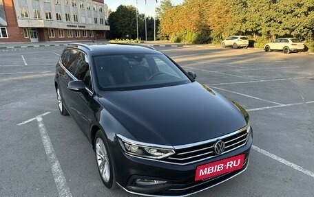 Volkswagen Passat B8 рестайлинг, 2020 год, 2 990 000 рублей, 7 фотография