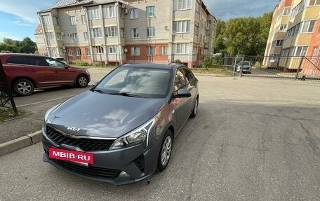 KIA Rio IV, 2021 год, 1 850 000 рублей, 2 фотография