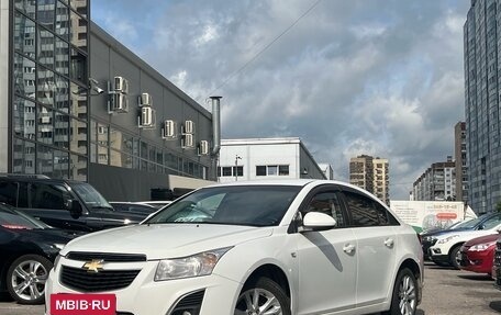 Chevrolet Cruze II, 2013 год, 799 000 рублей, 3 фотография