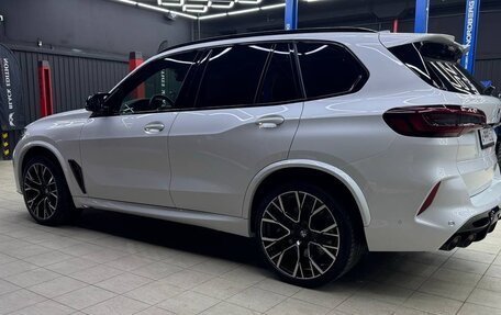 BMW X5 M, 2022 год, 13 000 000 рублей, 5 фотография