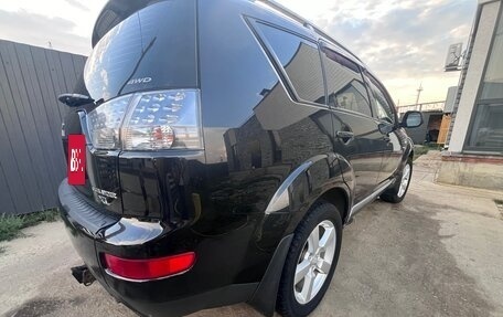 Mitsubishi Outlander III рестайлинг 3, 2007 год, 1 200 000 рублей, 3 фотография