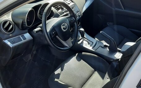 Mazda 3, 2011 год, 950 000 рублей, 10 фотография