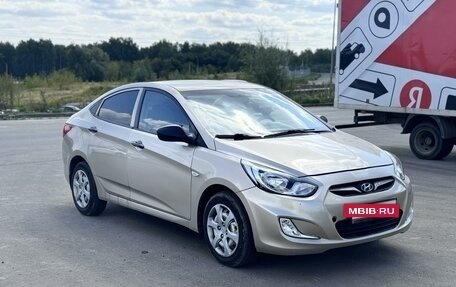 Hyundai Solaris II рестайлинг, 2011 год, 750 000 рублей, 2 фотография