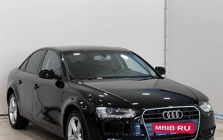 Audi A4, 2015 год, 1 575 000 рублей, 2 фотография