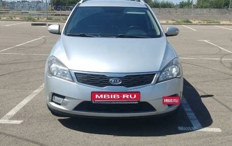 KIA cee'd I рестайлинг, 2011 год, 1 120 000 рублей, 2 фотография