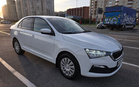 Skoda Rapid II, 2022 год, 2 000 000 рублей, 2 фотография