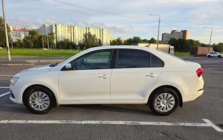 Skoda Rapid II, 2022 год, 2 000 000 рублей, 5 фотография