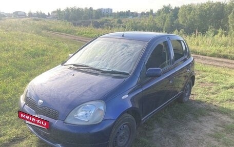 Toyota Vitz, 2000 год, 370 000 рублей, 2 фотография