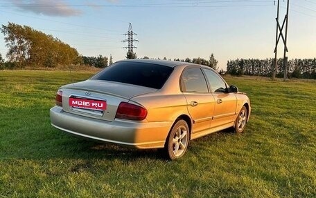 Hyundai Sonata IV рестайлинг, 2004 год, 270 000 рублей, 4 фотография