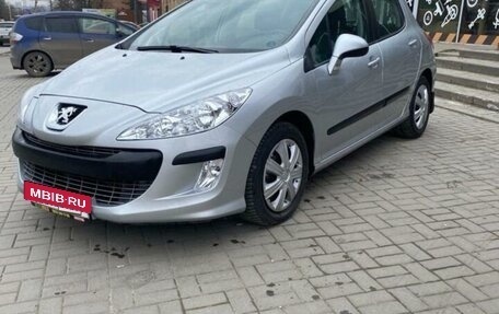 Peugeot 308 II, 2011 год, 830 000 рублей, 2 фотография