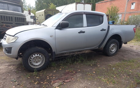 Mitsubishi L200 IV рестайлинг, 2014 год, 850 000 рублей, 3 фотография