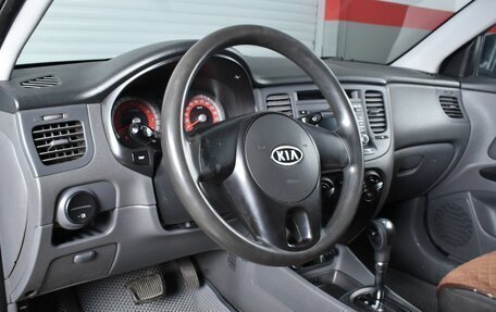 KIA Rio II, 2010 год, 759 995 рублей, 6 фотография