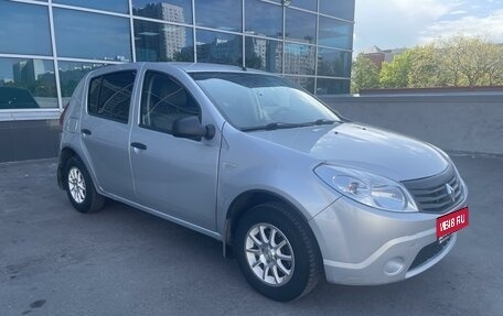 Renault Sandero I, 2013 год, 665 000 рублей, 1 фотография