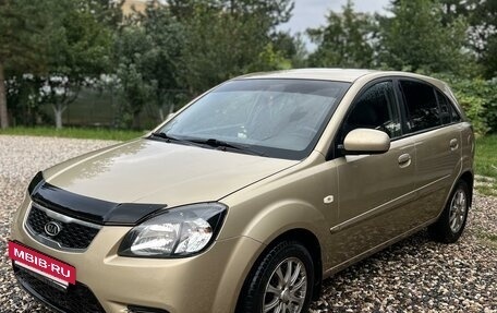 KIA Rio II, 2011 год, 690 000 рублей, 3 фотография