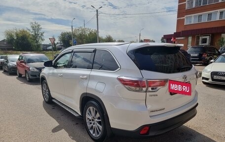 Toyota Highlander III, 2014 год, 3 750 000 рублей, 6 фотография