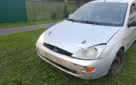 Ford Focus IV, 2001 год, 140 000 рублей, 2 фотография