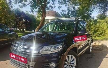 Volkswagen Tiguan I, 2015 год, 1 700 000 рублей, 2 фотография